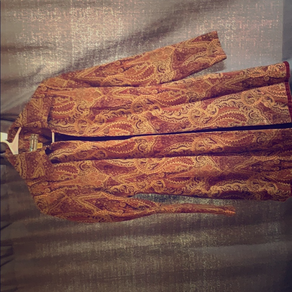 Size 2 3/4 Lovely Paisley coat by Allen Schwartz